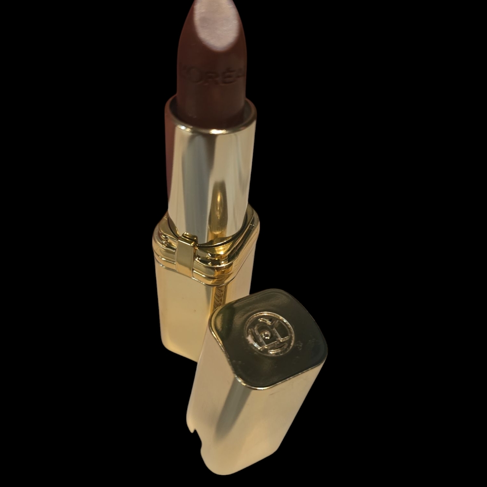 Luxurious Brown Satin Lipstick in Gold Case